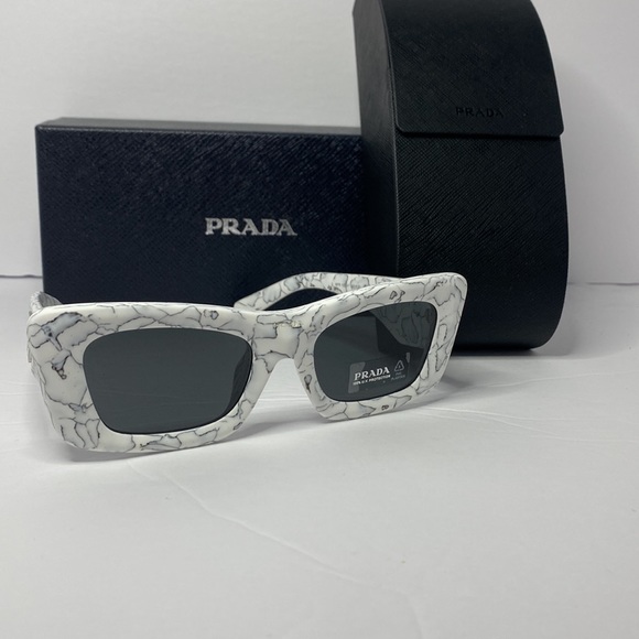 💯 - New - Prada Eyewear Symbole rectangular-frame sunglasses - Picture 7 of 17